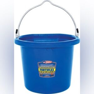 Fortiflex® 20-Quart Horse FlatBack Water Bucket Blue Equestrian